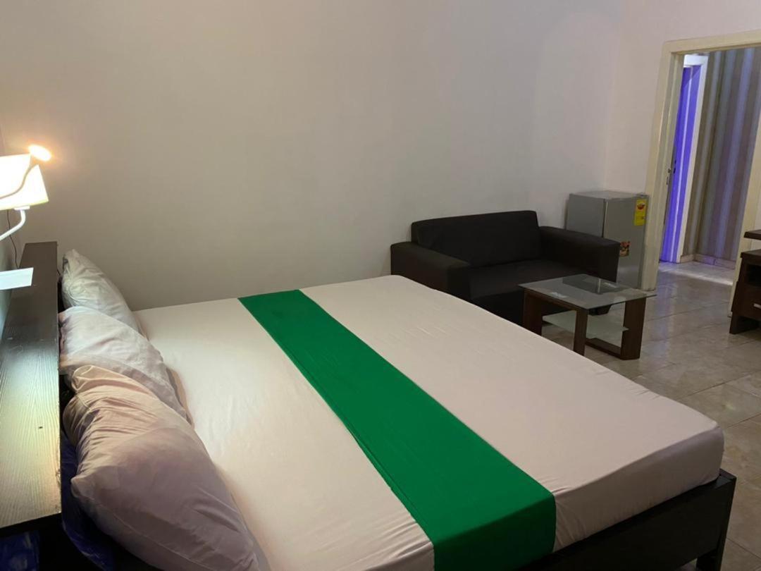 Hgl Guest House East Legon Zewnętrze zdjęcie