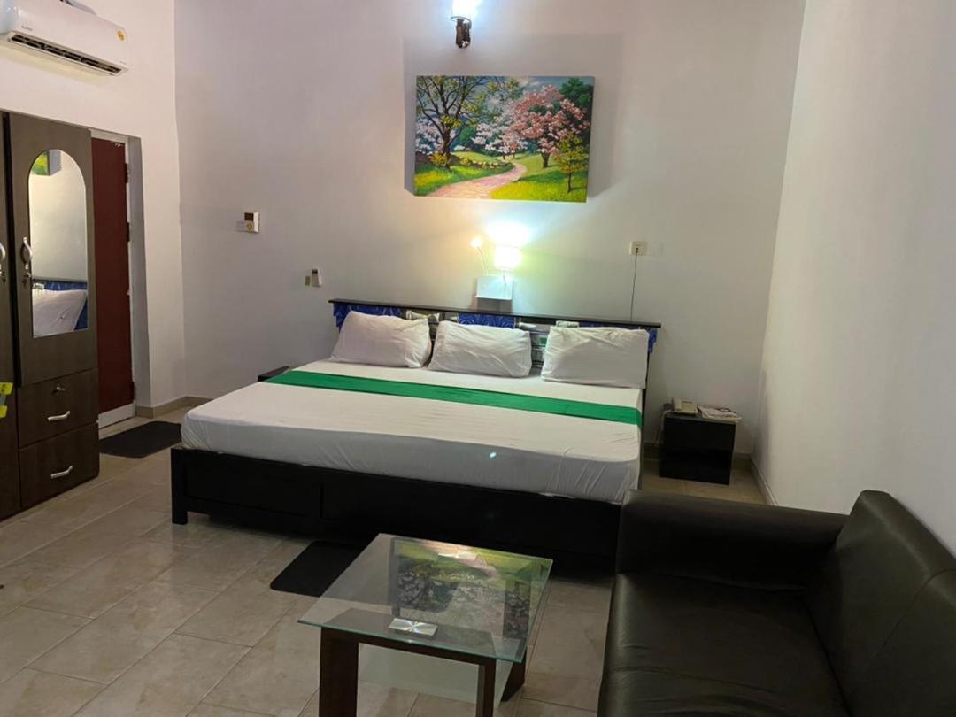 Hgl Guest House East Legon Zewnętrze zdjęcie