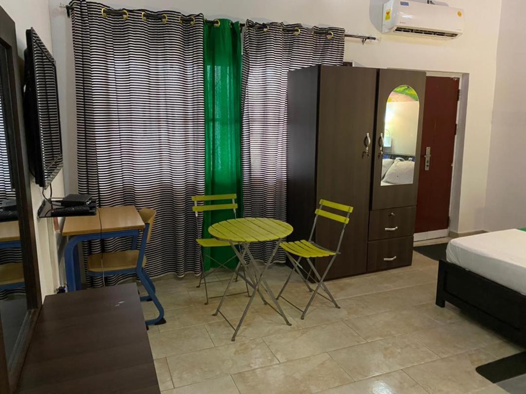 Hgl Guest House East Legon Zewnętrze zdjęcie