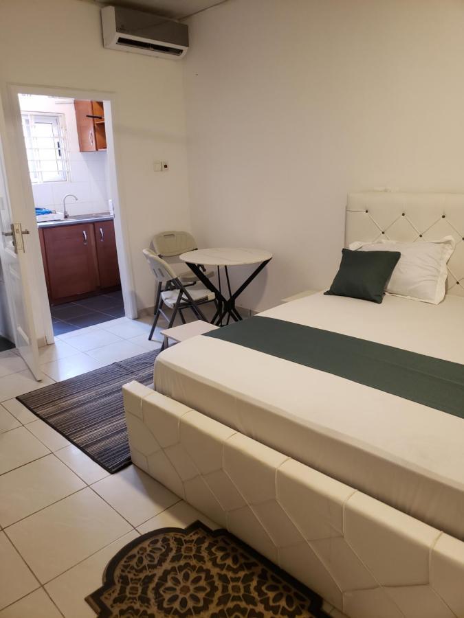 Hgl Guest House East Legon Zewnętrze zdjęcie